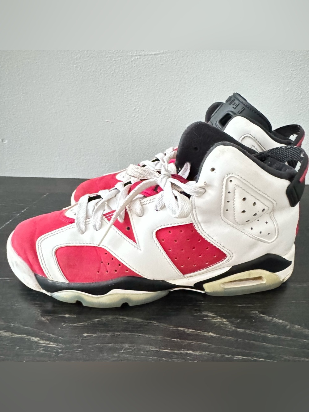 Nike Air Jordan 6 Retro GS Carmine 2021 Size 5.5Y White Red Black 384665-106